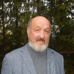 speaker photo