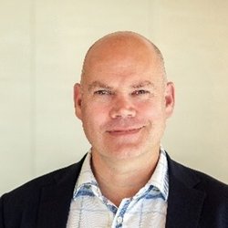 speaker photo